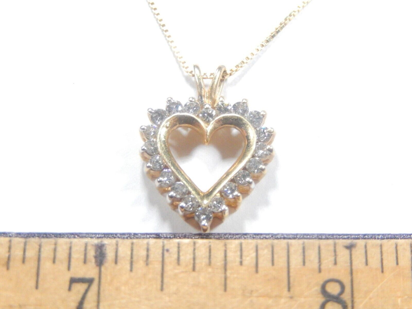 *VINTAGE*  14k Yellow Gold .33CT Natural Diamond Heart Pendant w/18"chain