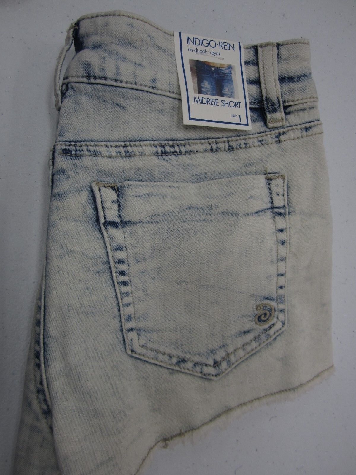 NWT Indigo Rein Women's Size 1  Shorts Washed Blue Fringe Distressed Mid Rise