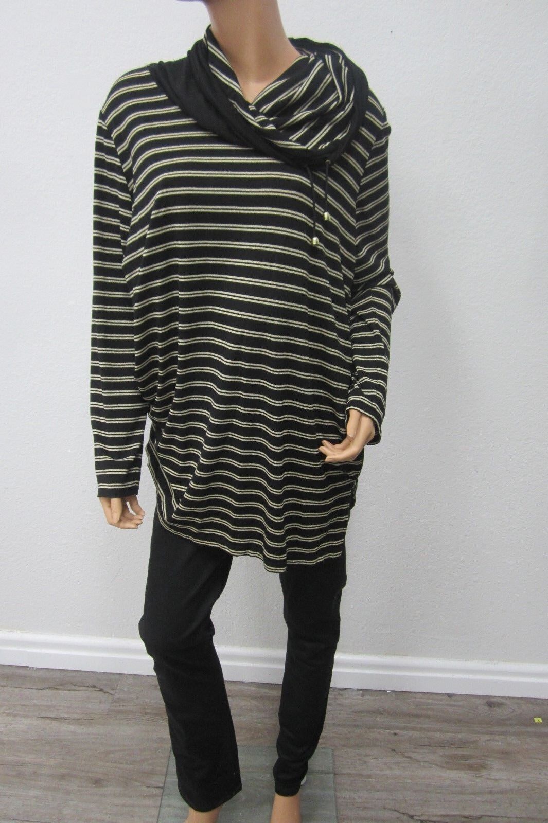 NWT Zenergy by Chico’s  Long Sl Cowl Neck CUTE  Stretch Knit Top Sz 2