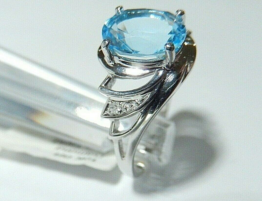 *NWT* 10K White Gold 2.00ct Blue Topaz & Diamond Solitaire Ring 8.25