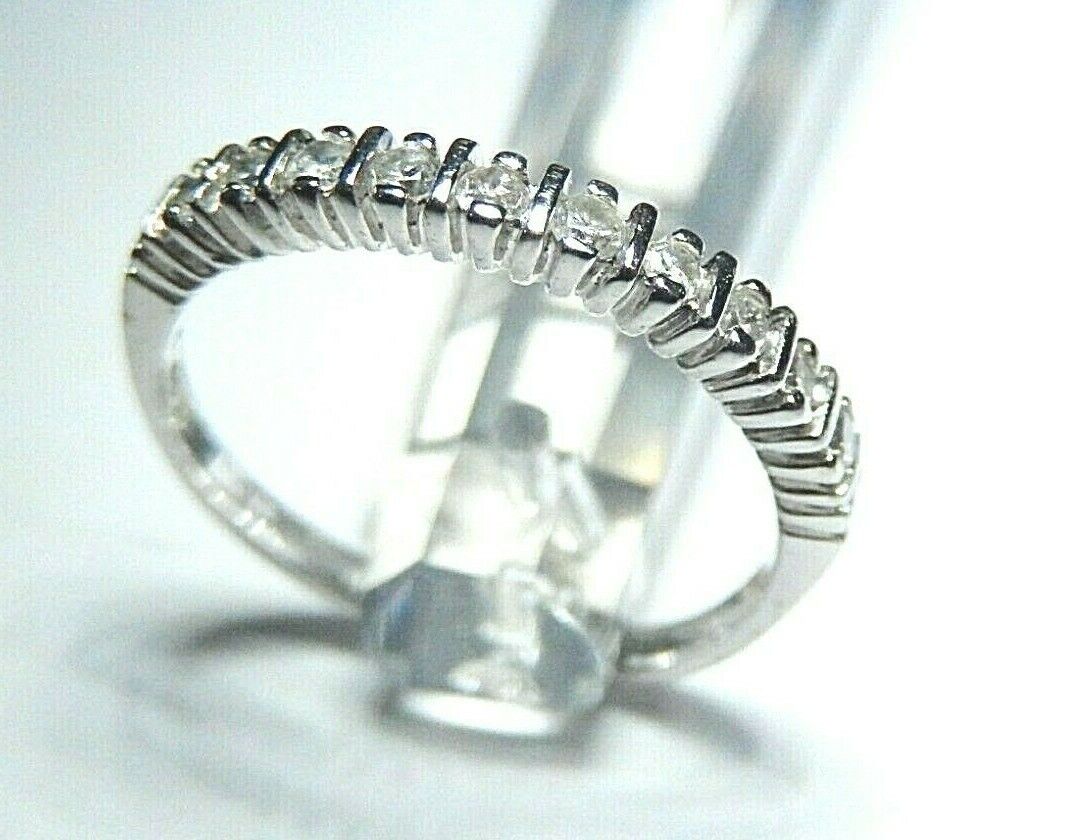 *NWT*  10K White Gold .33CT  Diamond Anniversary & Wedding  Engagement Band SZ 7