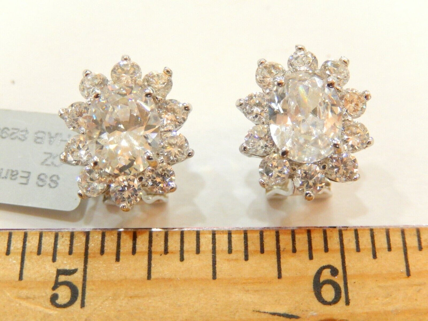 *NWT**  Sterling Silver Oval Victorian 6.00 CT CZ French Clip Earrings  Rhodium