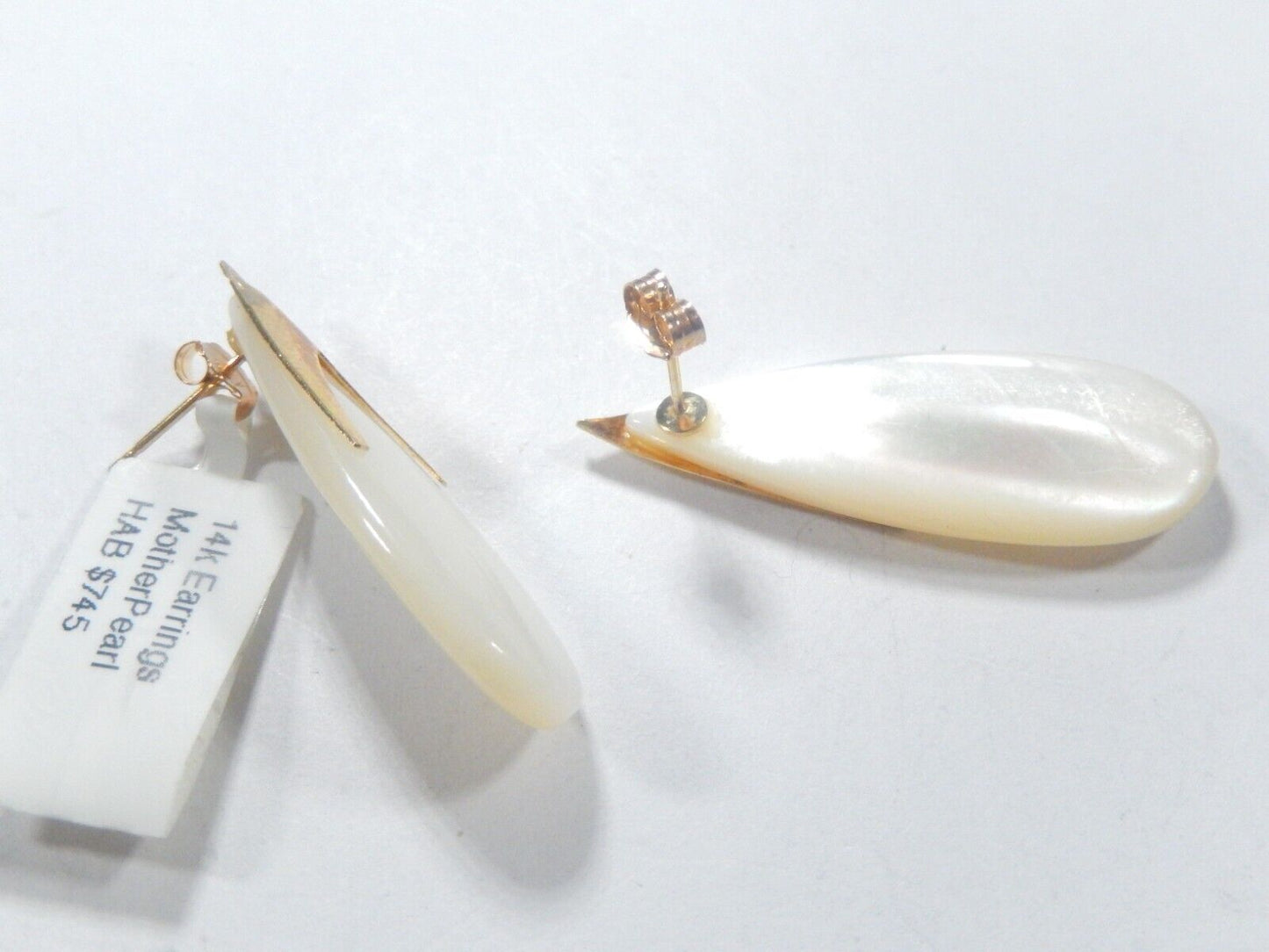 *VINTAGE* 14K Yellow Gold Mother-of-Pearl (MOP) Teardrop Dangle/Drop Earrings
