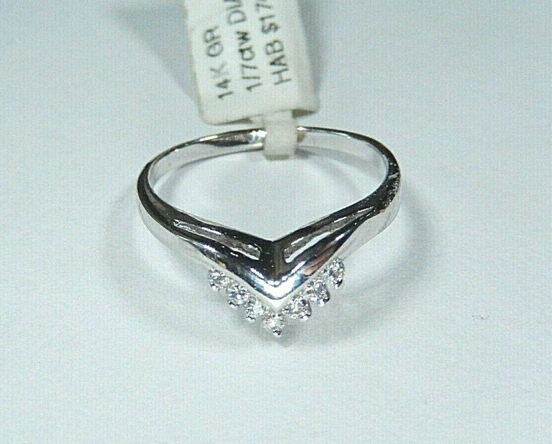 *NWT* 14k White Gold and Diamond  Pointed Wedding Ring Band Size 6.5