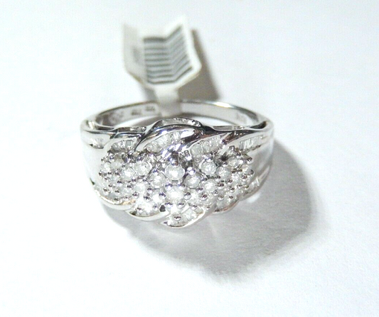 *NWT* 10k White Gold 1.00 CT Rnd/Bag Natural Diamond  Cluster  Ring Size 7.5