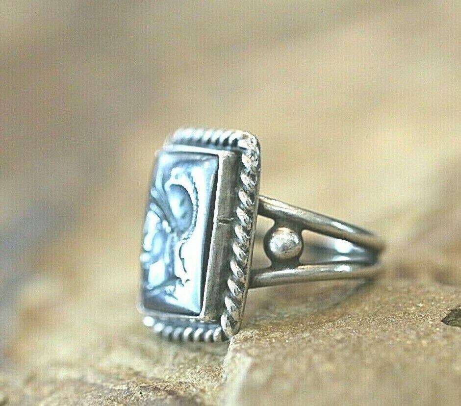 *VINTAGE*  Sterling Silver Roman Cameo Soldier Spartan Gladiator Head Ring Sz 9