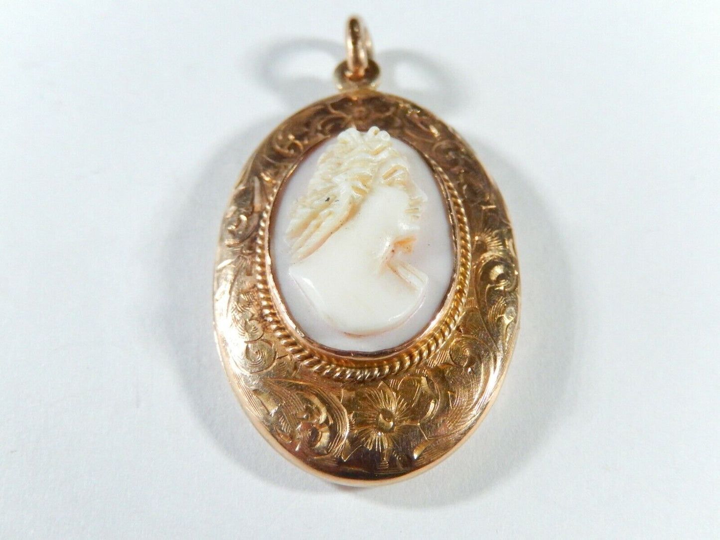 1800's 14k Yellow Gold Antique Cameo Shell With Double Picture Locket / Pendant