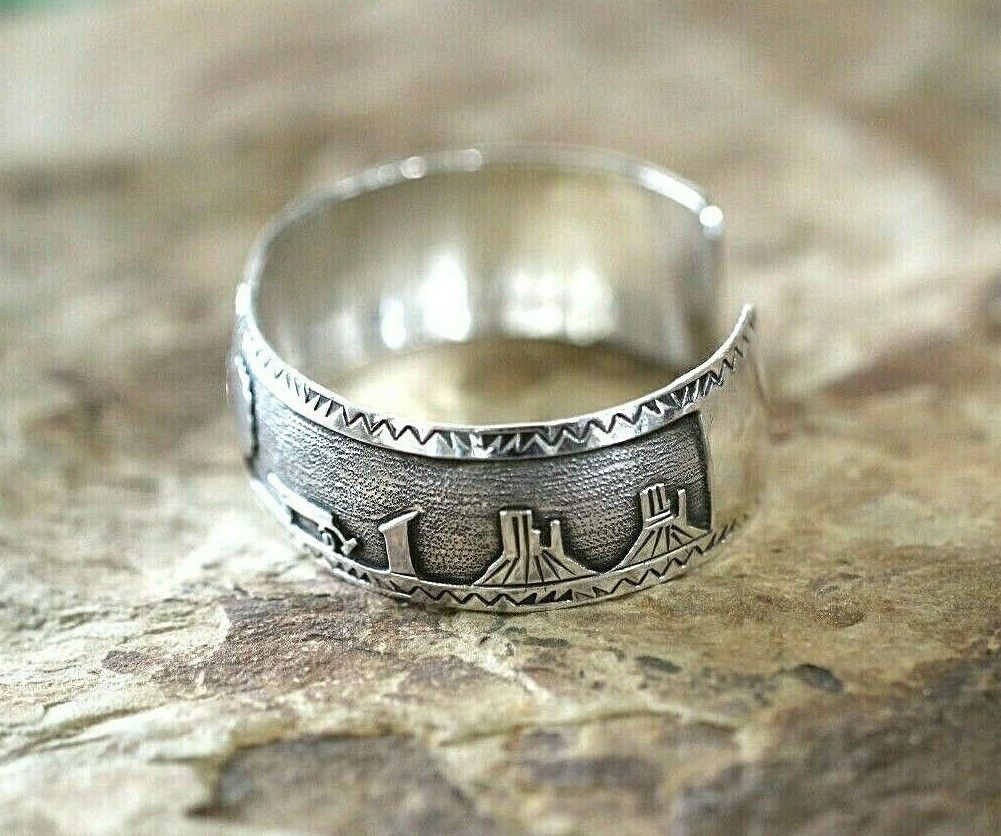 *VINTAGE*  UNISEX Sterling Silver 925  Story Telling Cuff Bracelet