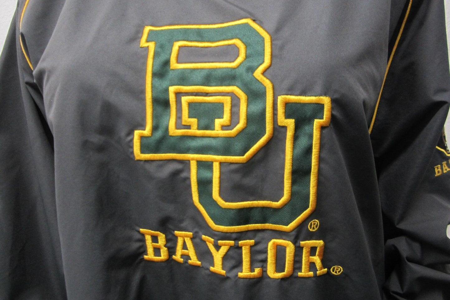 NEW NCAA Baylor Bears Stitched Pullover Jacket Size Adult XL Colosseum Athletics