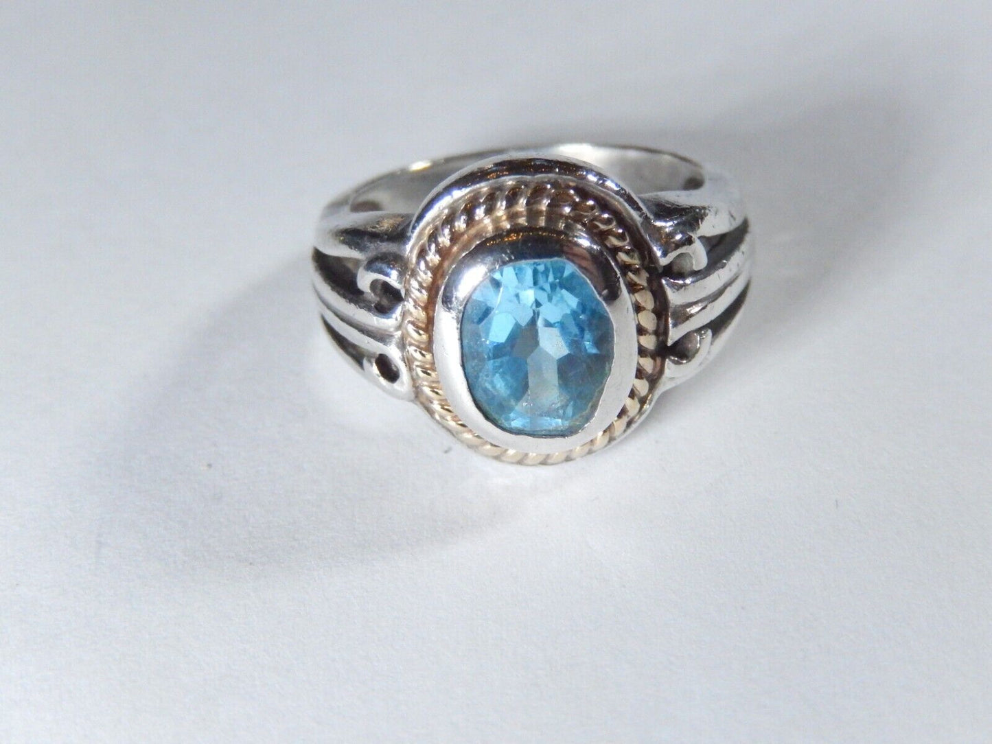 GORGEOUS 14K YELLOW GOLD & STERLING SILVER 2.00 CT BLUE TOPAZ  RING SZ 7.5