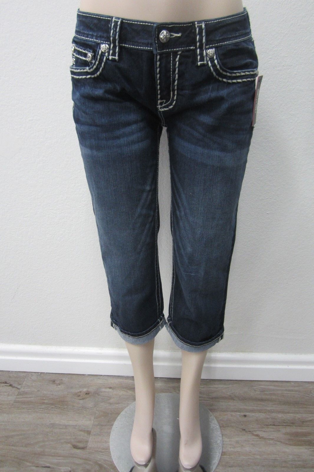 NWT Miss Me Women's Cuffed Capri Shorts Jeans JY5014P58 DK BLU Size 28 x 22