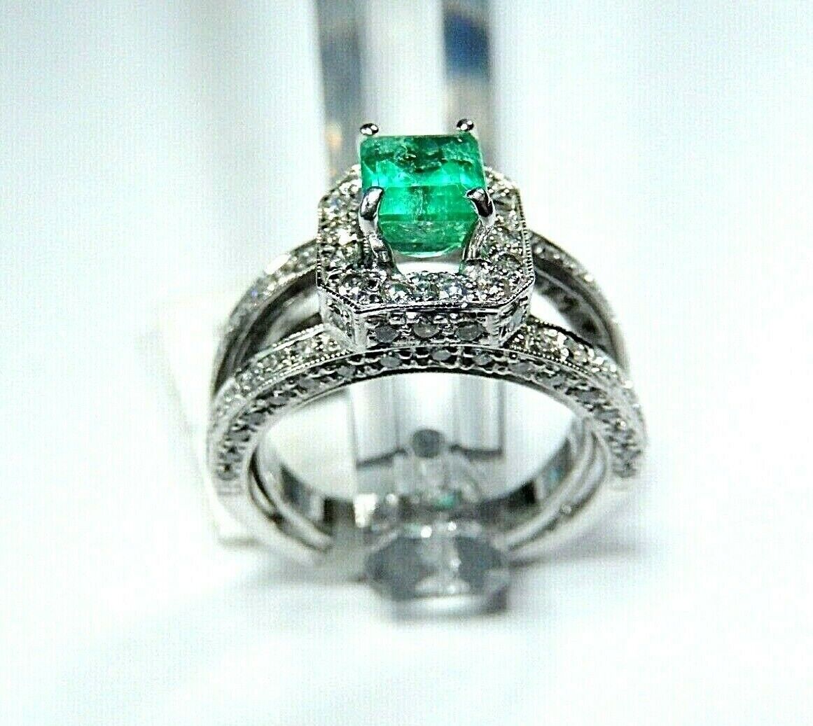 14K White Gold 1.50 Carat Natural Deep Green Emerald and VS Diamond Ring Sz 5.5