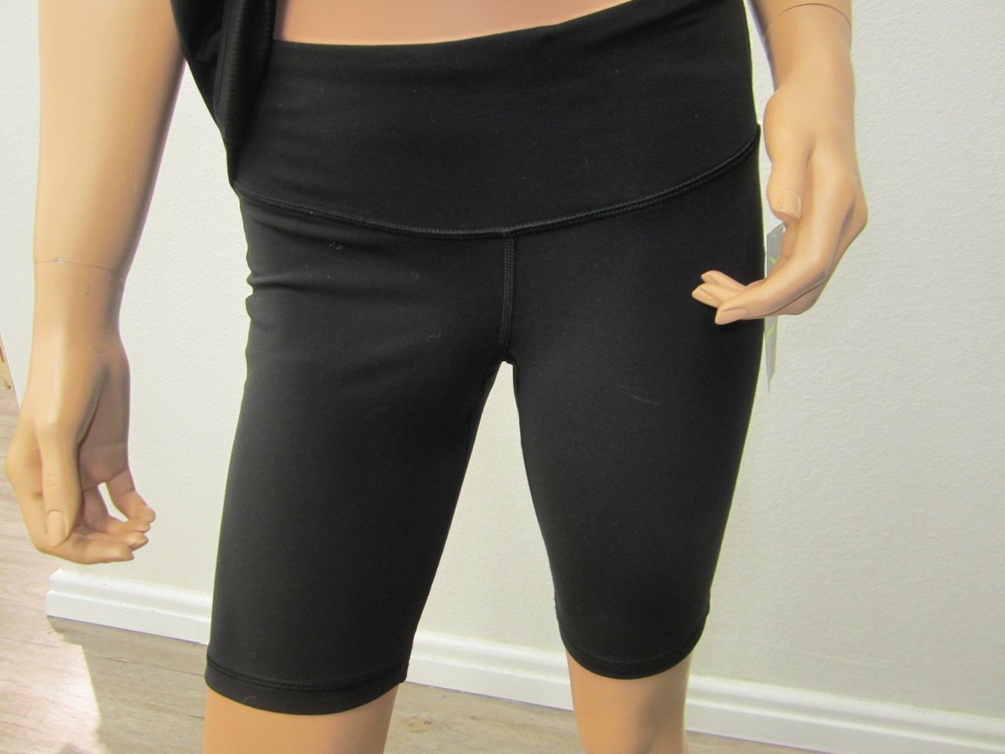 Old Navy Black Active Go Dry Shorts & Sports Top Athletic Set. Size S/P. 