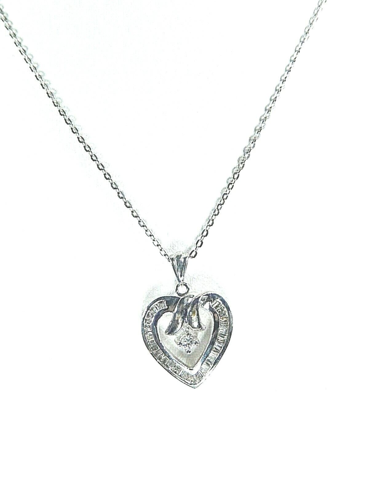 *NEW* 10K White Gold Heart Shaped Natural Baguette/Round Diamond Pendant w/chain