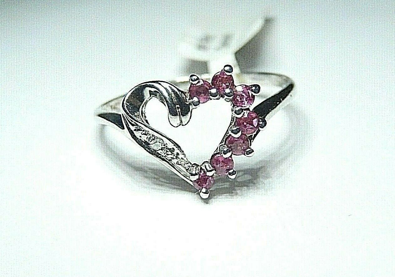 *NWT* 10kt White Gold  Diamond & Ruby Heart Shaped Ring Sz. 7.25