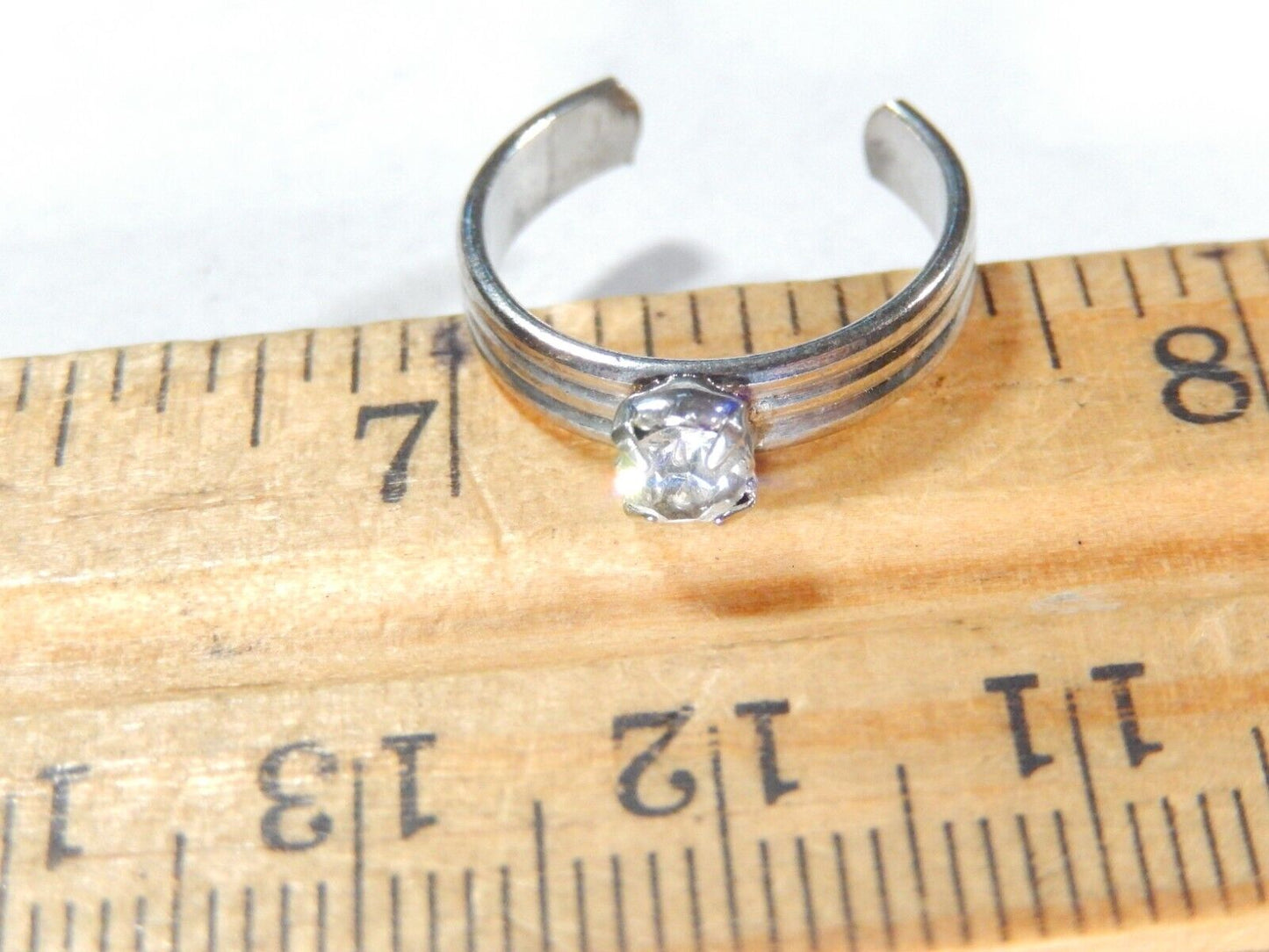 3.5mm Wide Ribbed Design Sterling Silver CZ Toe Ring  Adjustable