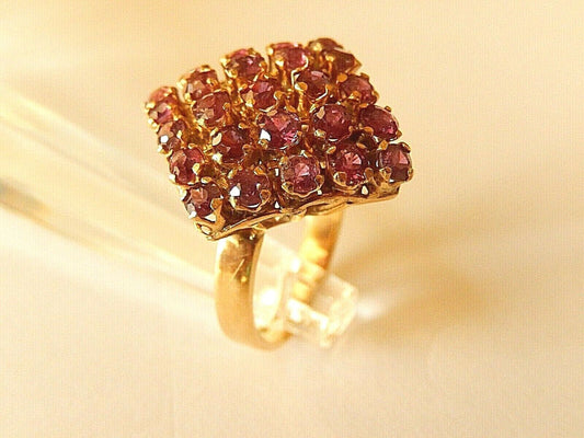 *VINTAGE* 12K Yellow Gold  Huge 25 Stone Amethyst 1.25 CT Unique  Ring Size 7.75