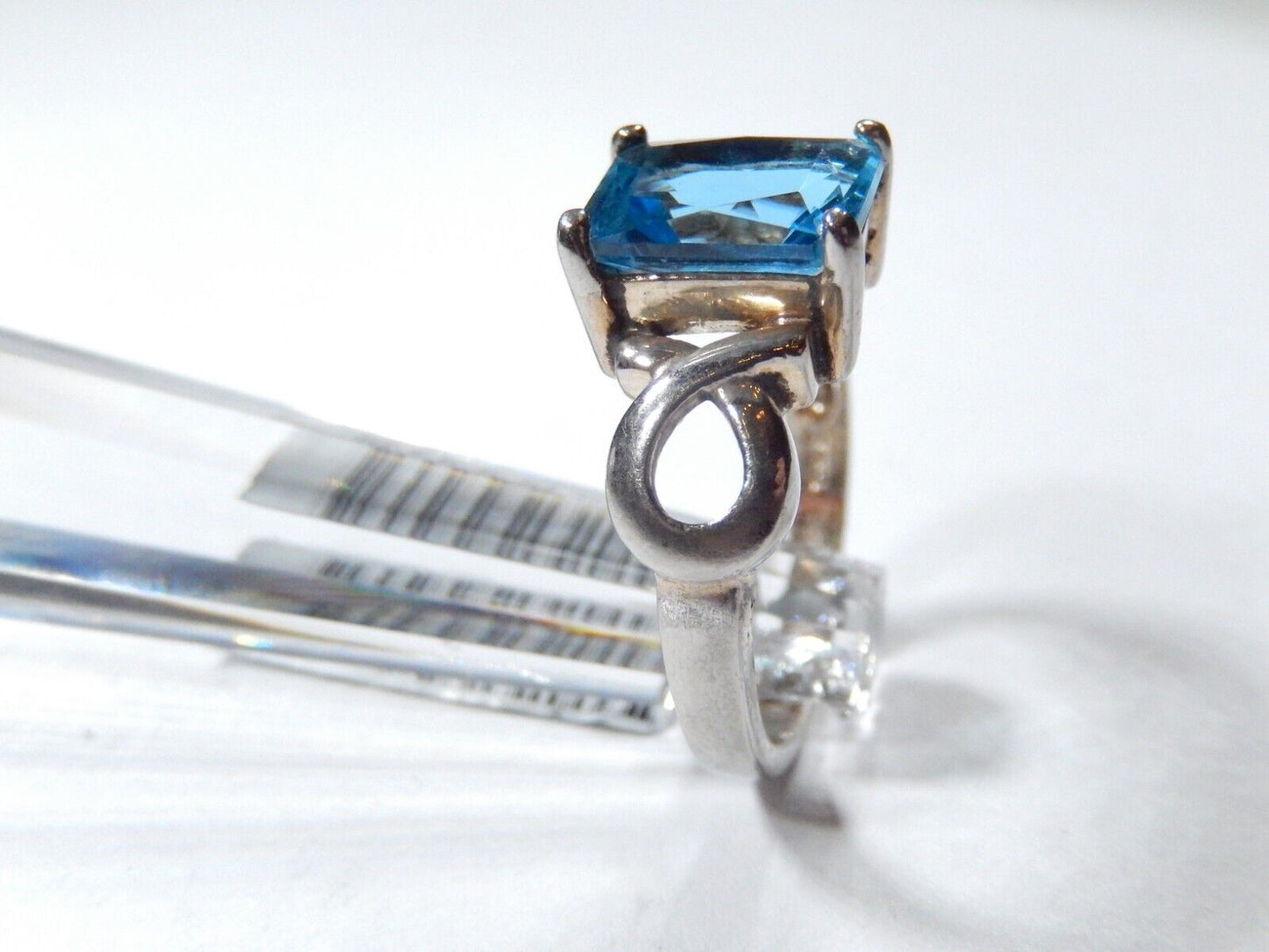 *VINTAGE*  Sterling Silver 3.00 CT London Blue Topaz Infinity Ring Size 7.75