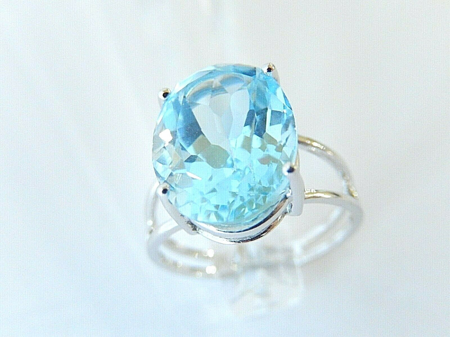 *NEW* 10k White Gold 7 Carat Natural Swiss Blue Topaz Solitaire Ring Size 7.25