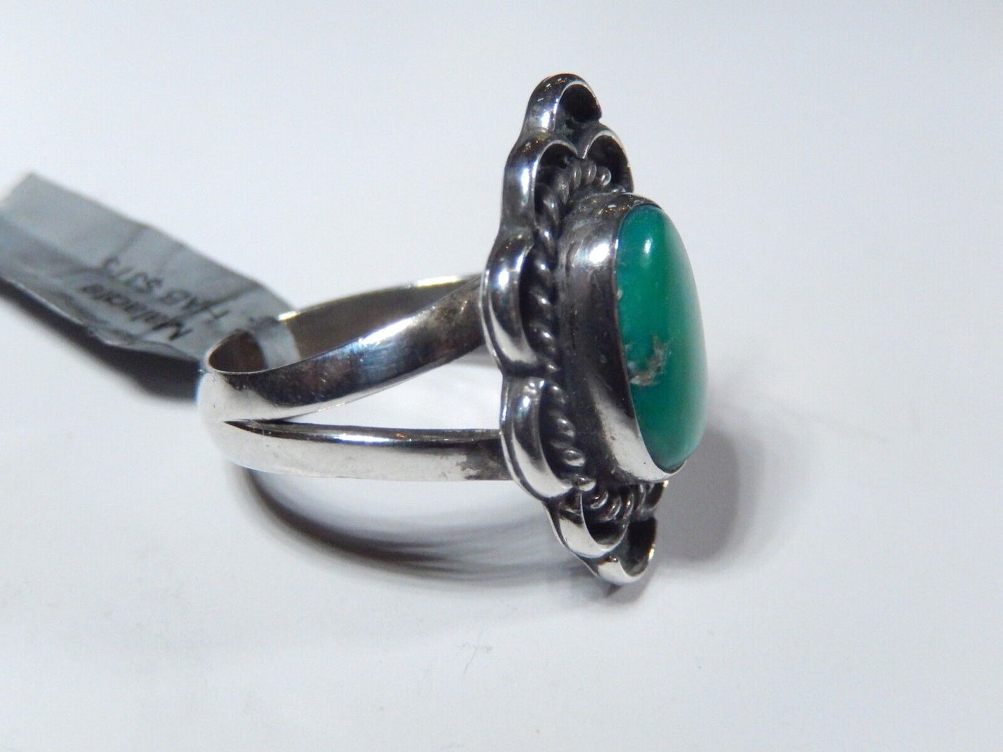 *VINTAGE* Native American Sterling Silver Oval Shape Green Turquoise Ring Size 7