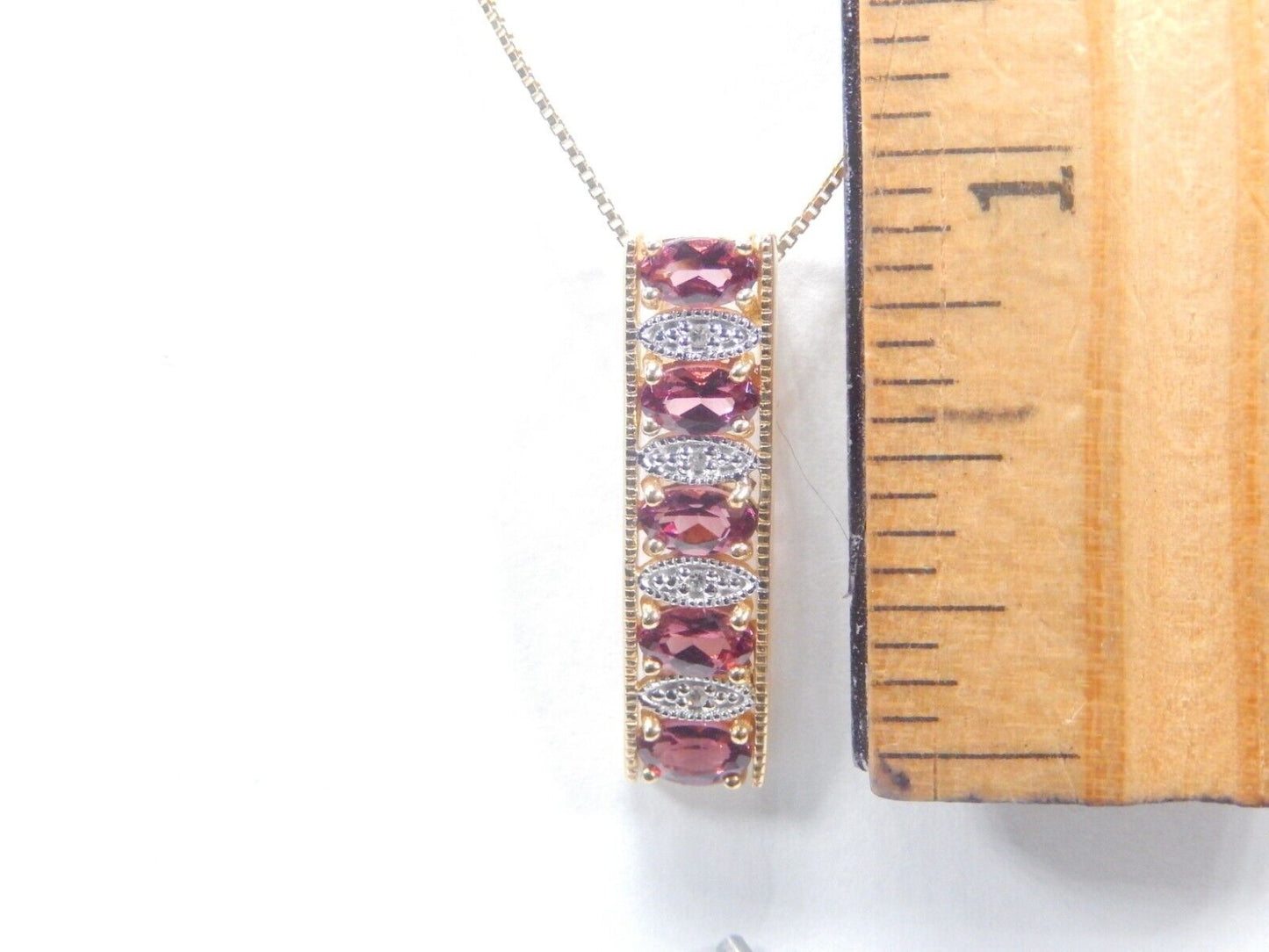 *VINTAGE*  14k Yellow Gold Amethyst and Diamond Pendant w/18" chain