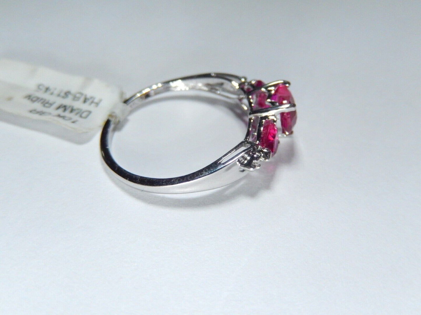 *NWT* 10K White Gold Heart Lab Created Ruby & Natural Diamond Ring Sz 7.5