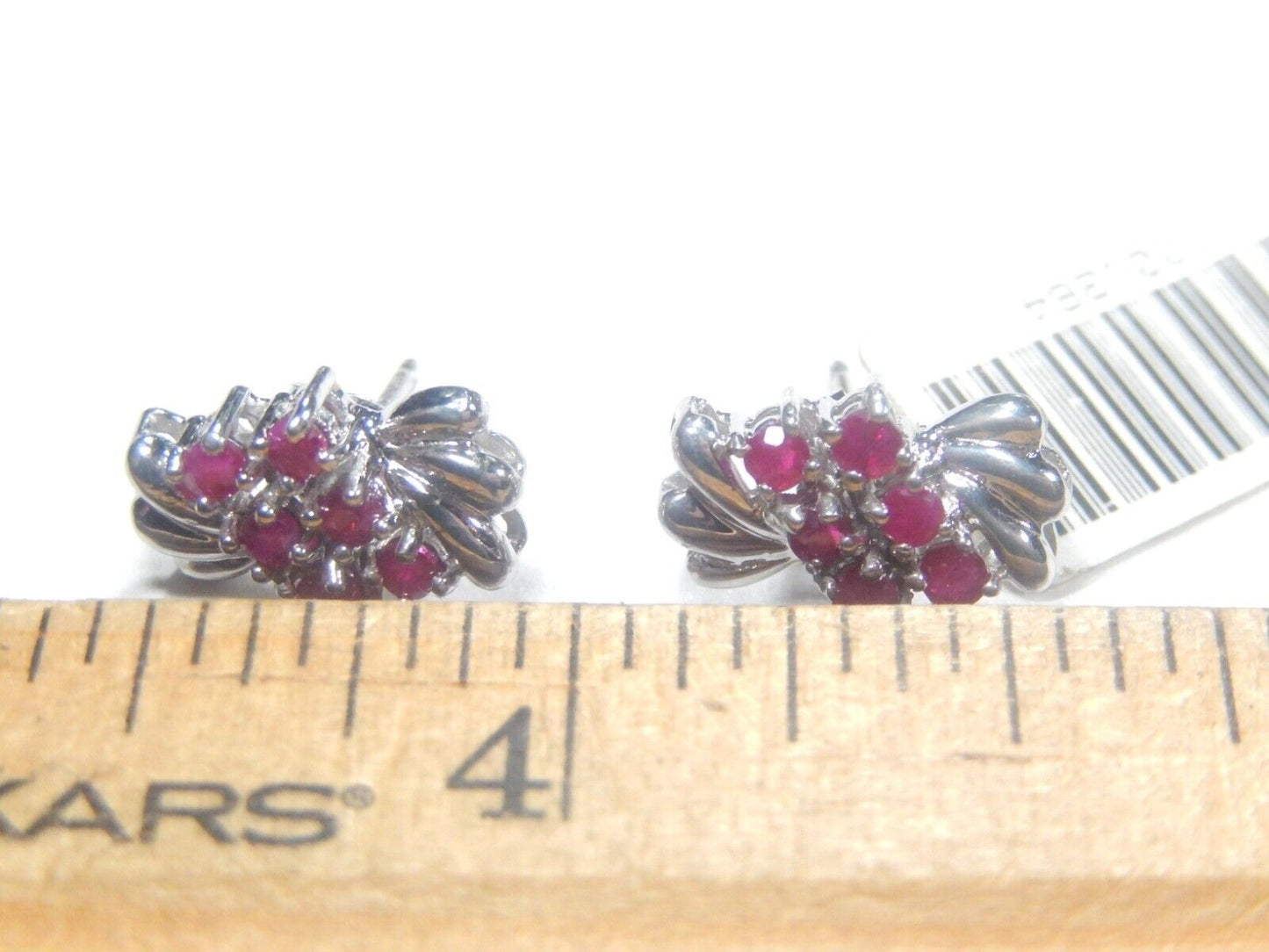 *VINTAGE*  14k White Gold Natural Ruby Floral Post Earrings 12 mm x 8 mm