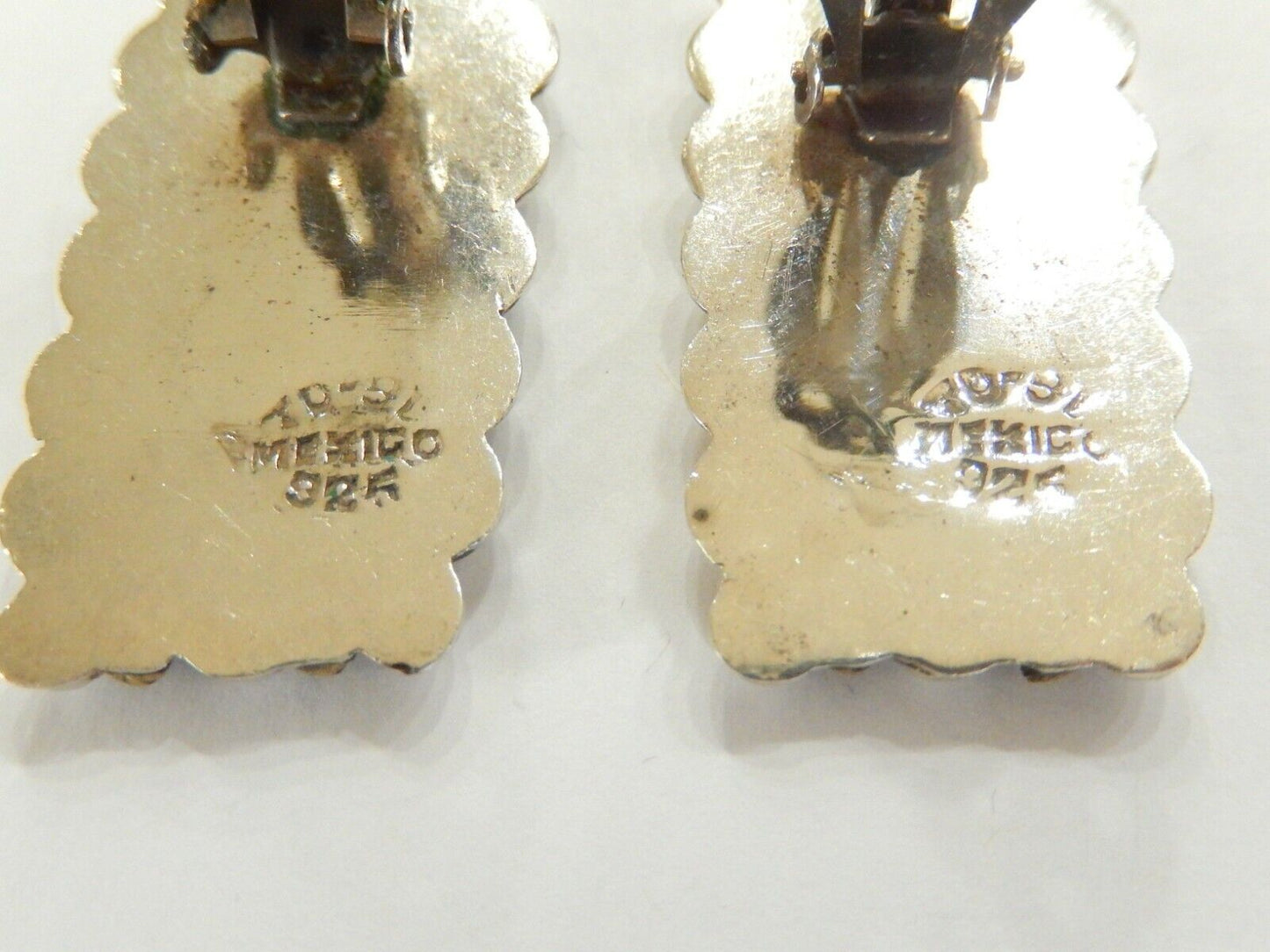 *VINTAGE* Taxco Mexico Sterling Silver and Brass Clip on Earrings 1 3/8" x 3/4"