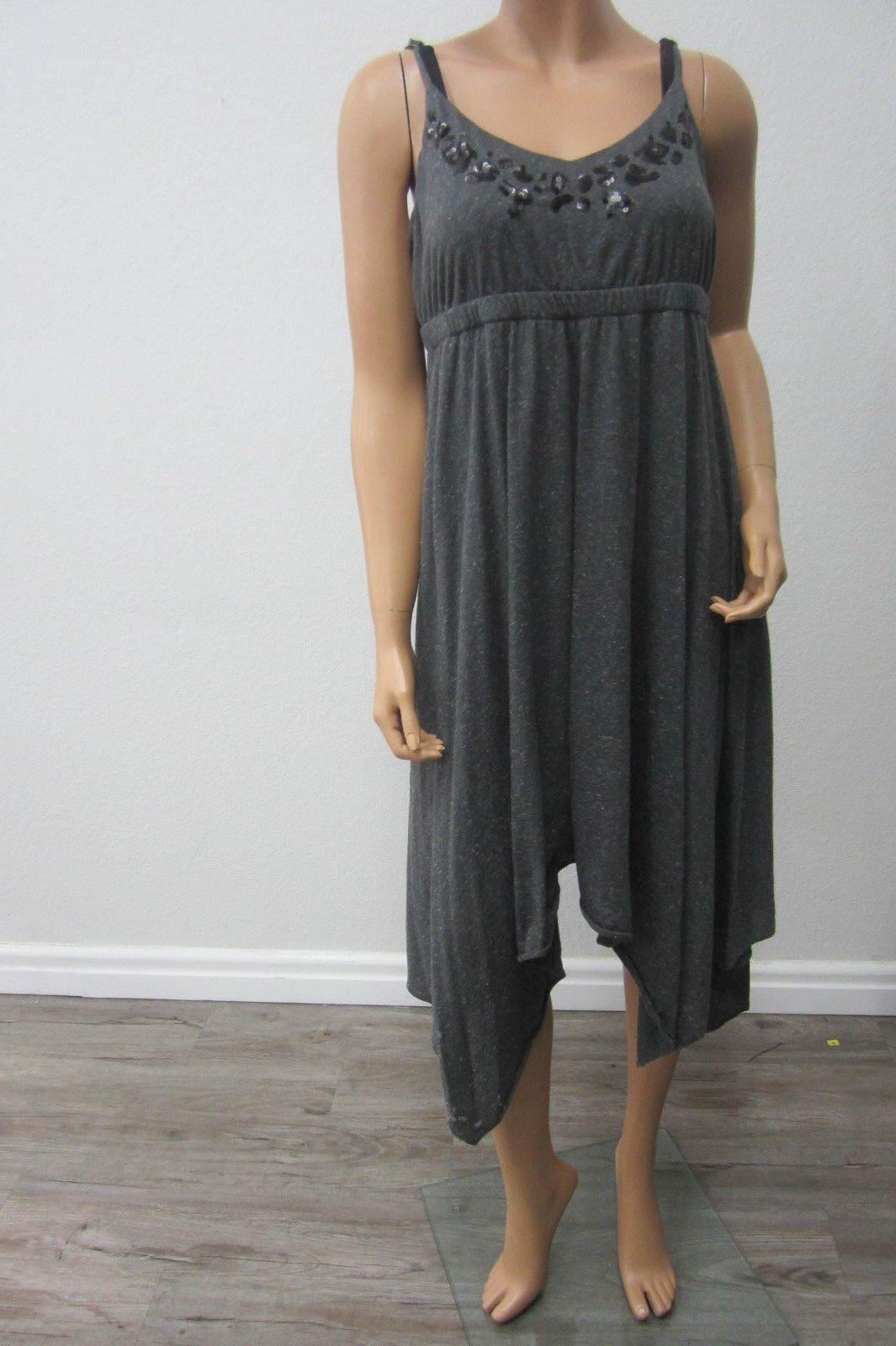 *NICE* Simply Vera Wang  Embellished Empire Dress / Size M