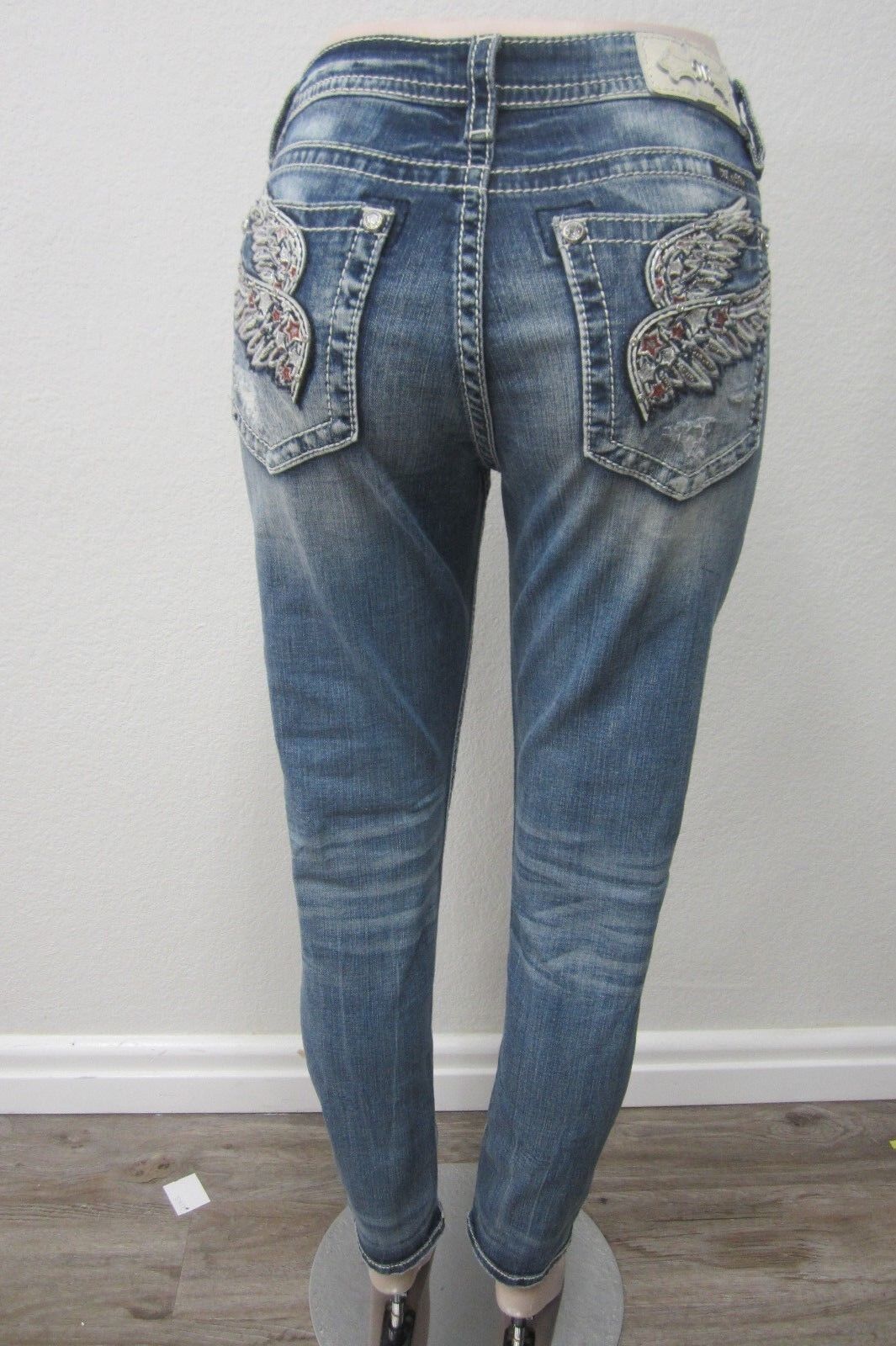 NWT Miss Me Jeans  Embellished Angel Wings Skinny Medium Blue M3195S Sz W25 x 30