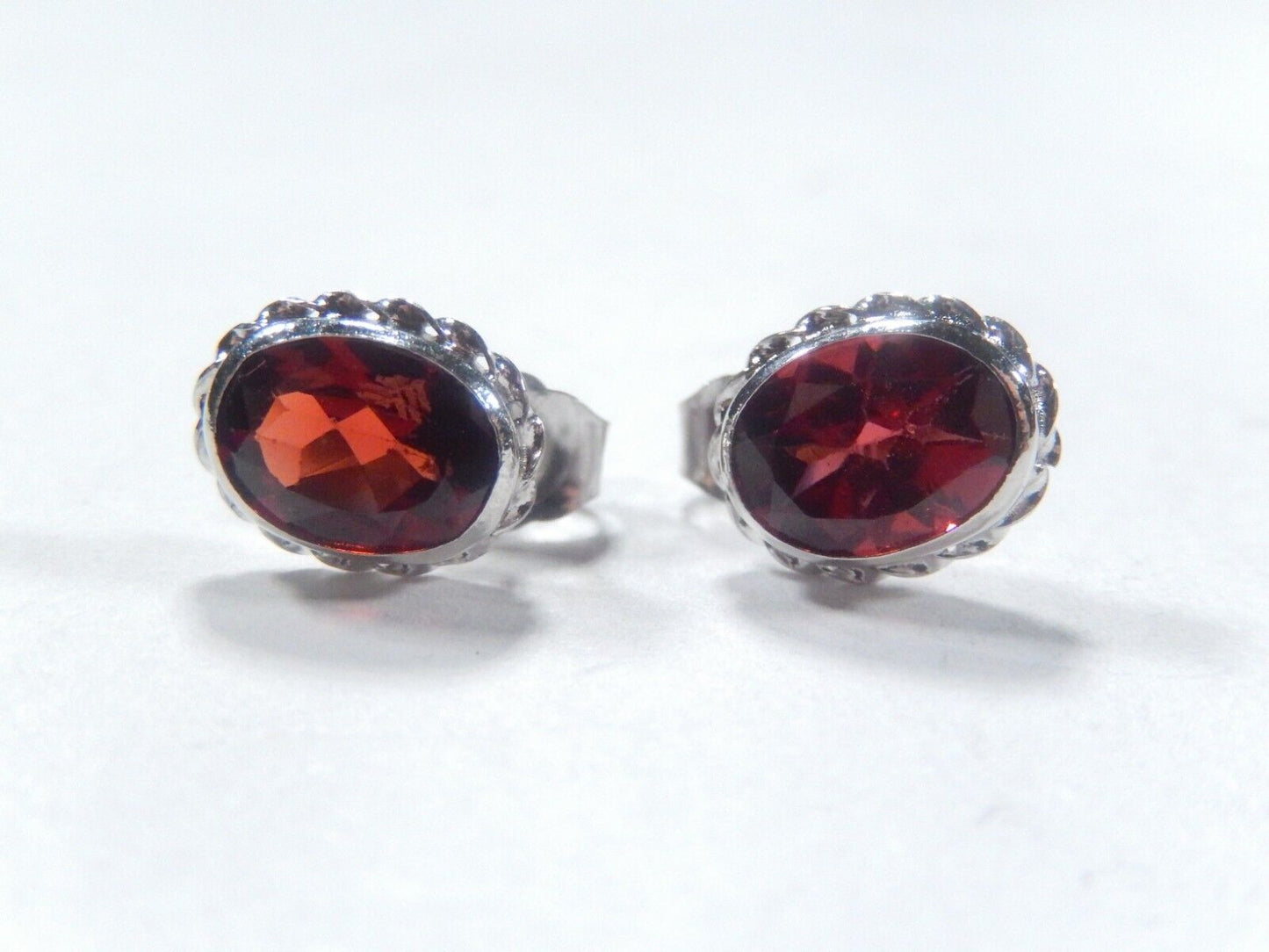 14K White Gold 2.50 CT Oval Garnet Stud Earrings