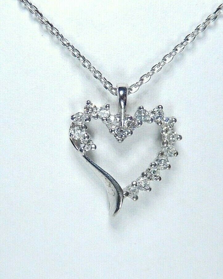 *VINTAGE* 10k White Gold .50CT Natural Diamond Heart Pendant  w/18" Chain