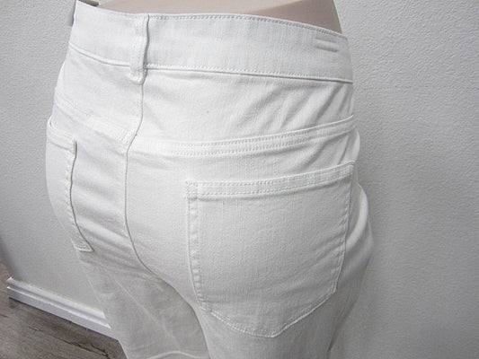 NWT Maurices White Cotton Zipper Fly  Fringe Trim Skinny Capri Size 20 x 25