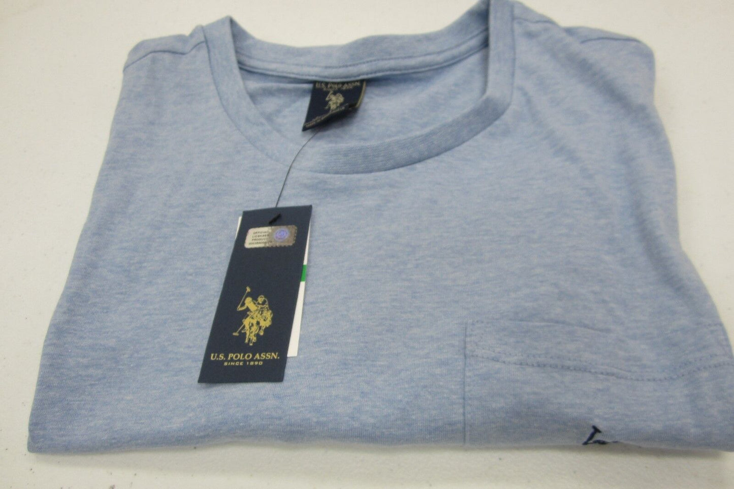 *NWT* US Polo Assn Unisex L Short Sleeve  Light Blue Pullover Pocket T-Shirt