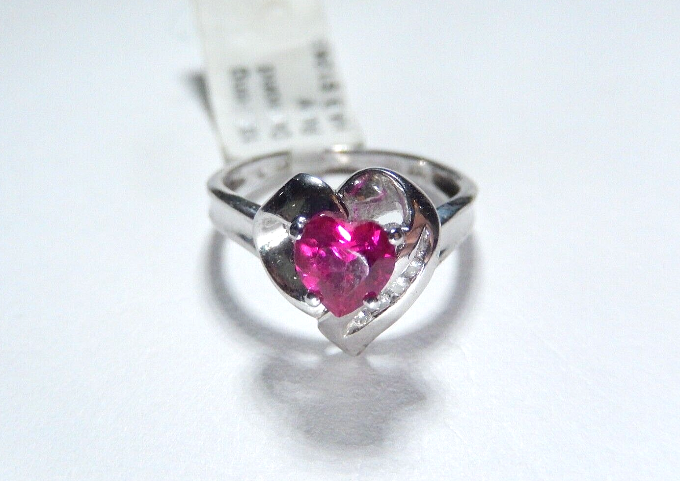 *NWT* 10K White Gold Heart Lab Created Ruby & Natural Diamond Ring Sz 4.25