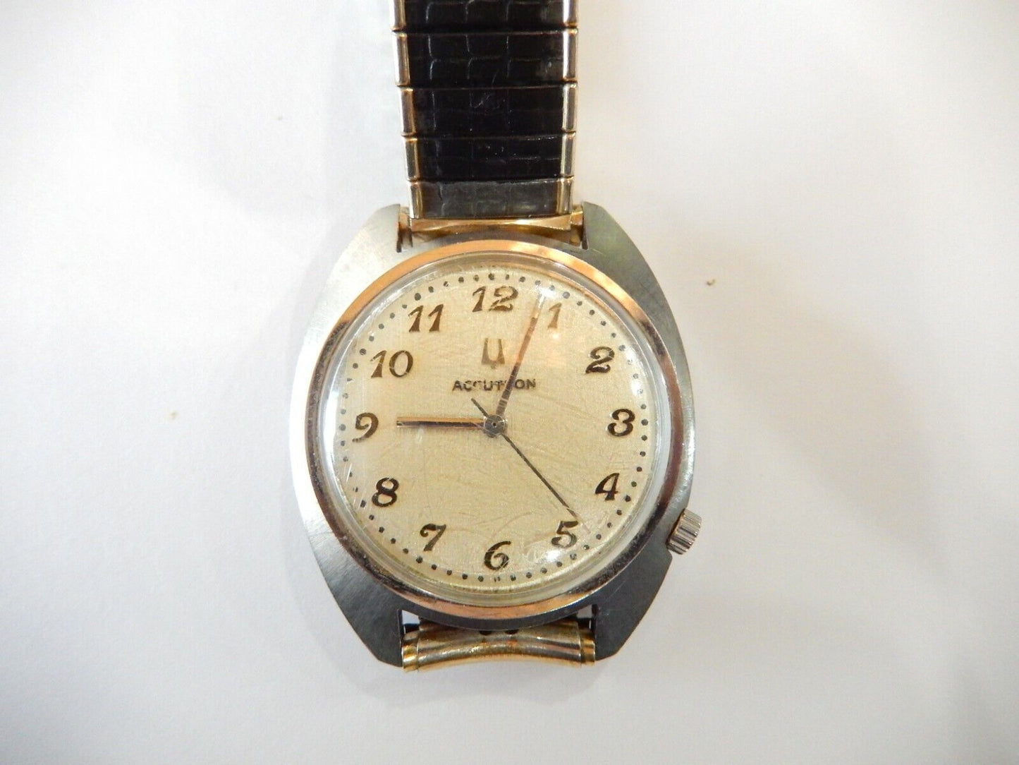 Vintage Bulova Accutron Tuning Fork 218 Stainless Steel  Mens Date Watch 1974