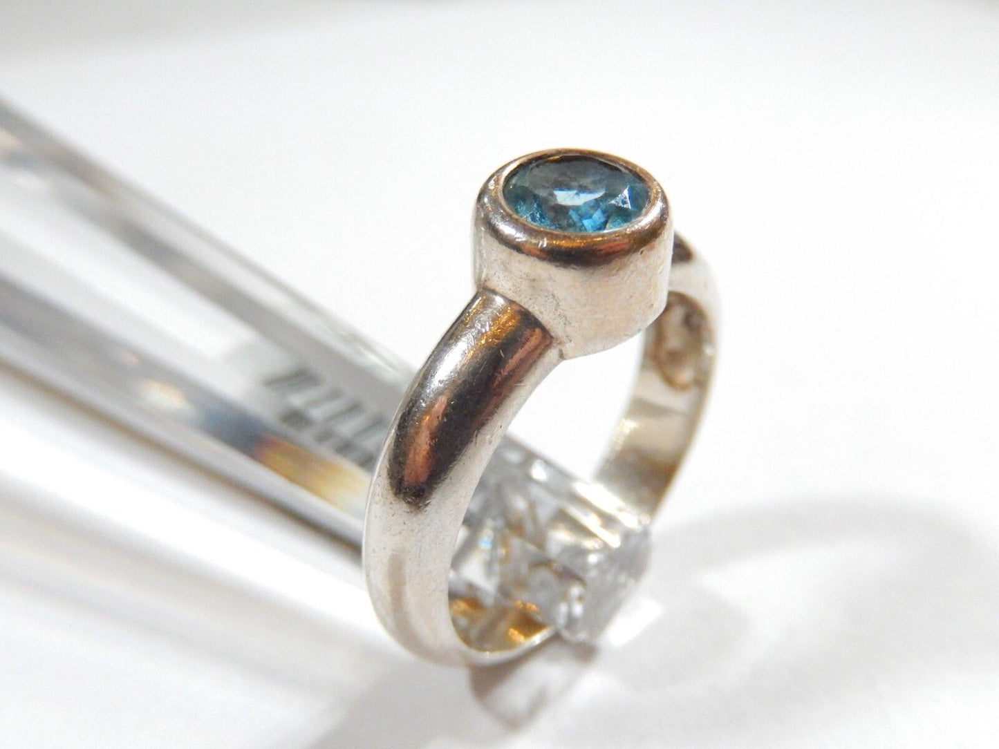 *VINTAGE*  Sterling Silver .75 CT  Bezel Set Blue Topaz Solitaire Ring Size 7.5