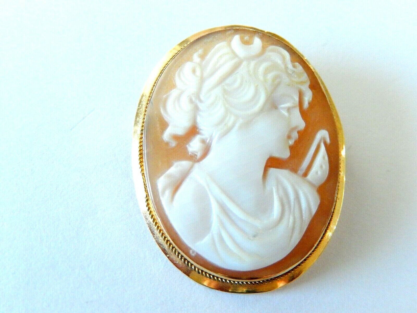 *VINTAGE* Solid 18K Yellow Gold Shell Cameo Pin / Pendant 3.51 grams 1 1/4”