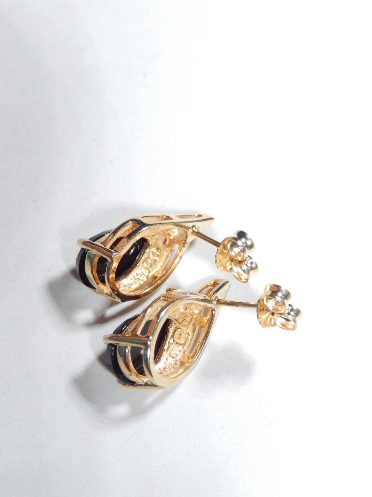 *VINTAGE*  14k Yellow Gold Pear Shape Black Onyx & Diamond Earrings 18mm x 9mm