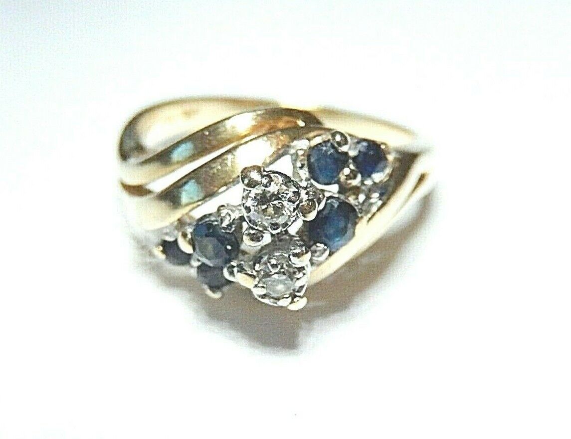 *VINTAGE* 14k Yellow Gold Sapphire & Diamond Cluster Ladies Ring Size 7