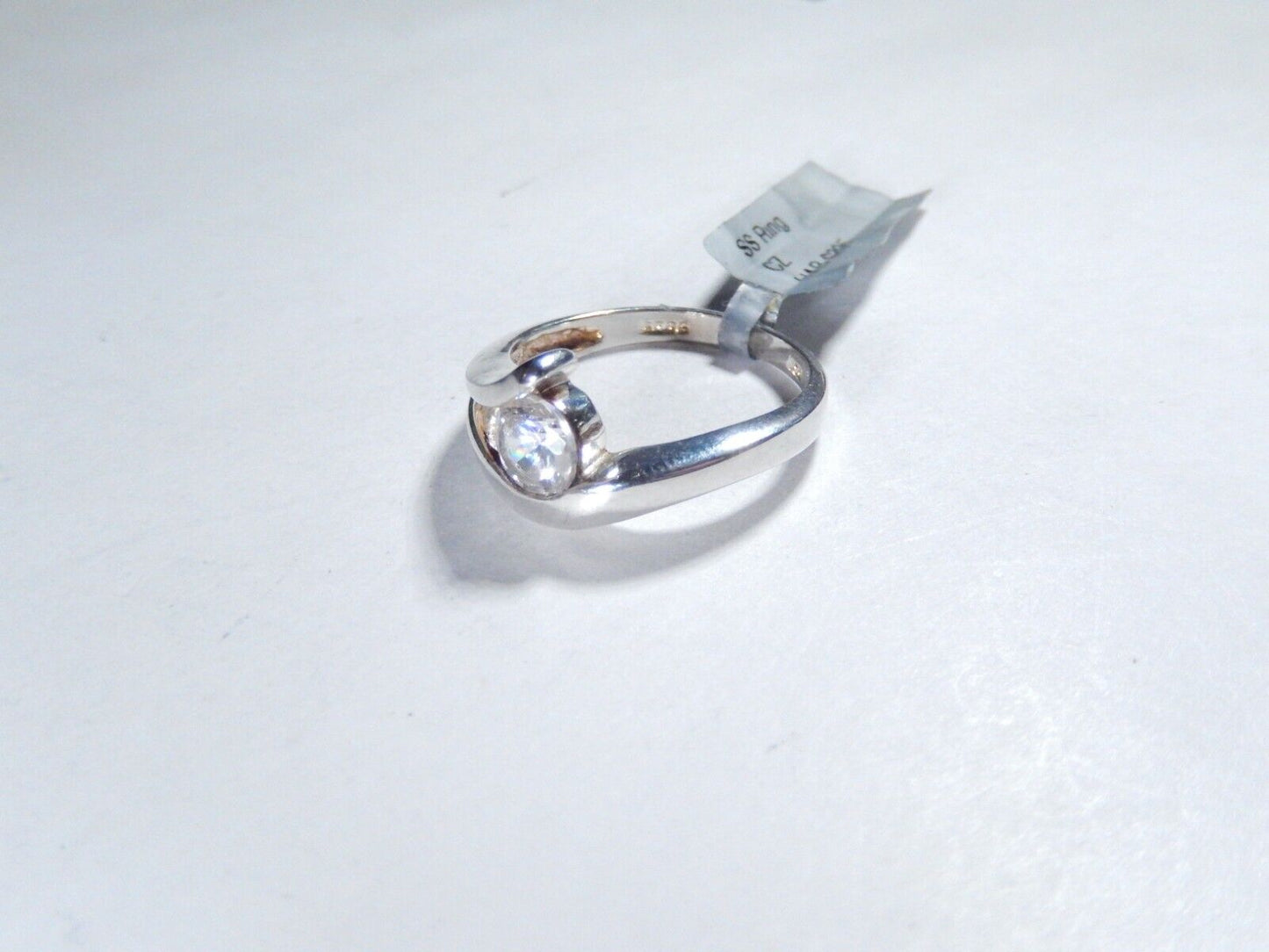 *VINTAGE*  Sterling Silver .75CT CZ Solitaire Band Bypass Crossover Ring Size 8
