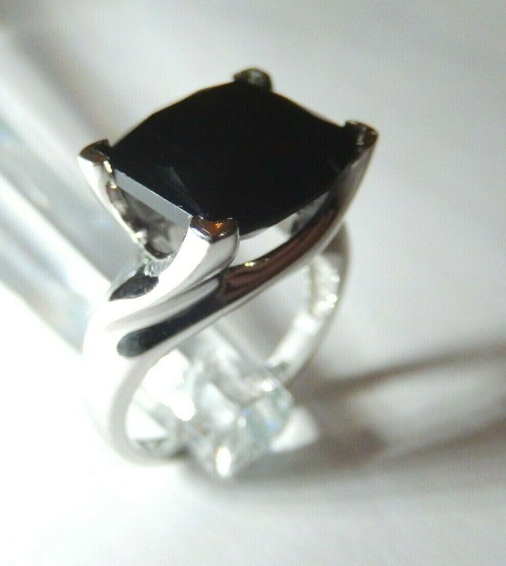 *VINTAGE* LADIES 10K WHITE GOLD 6.00 CT CUSHION BLACK ONYX  RING SIZE 7.5
