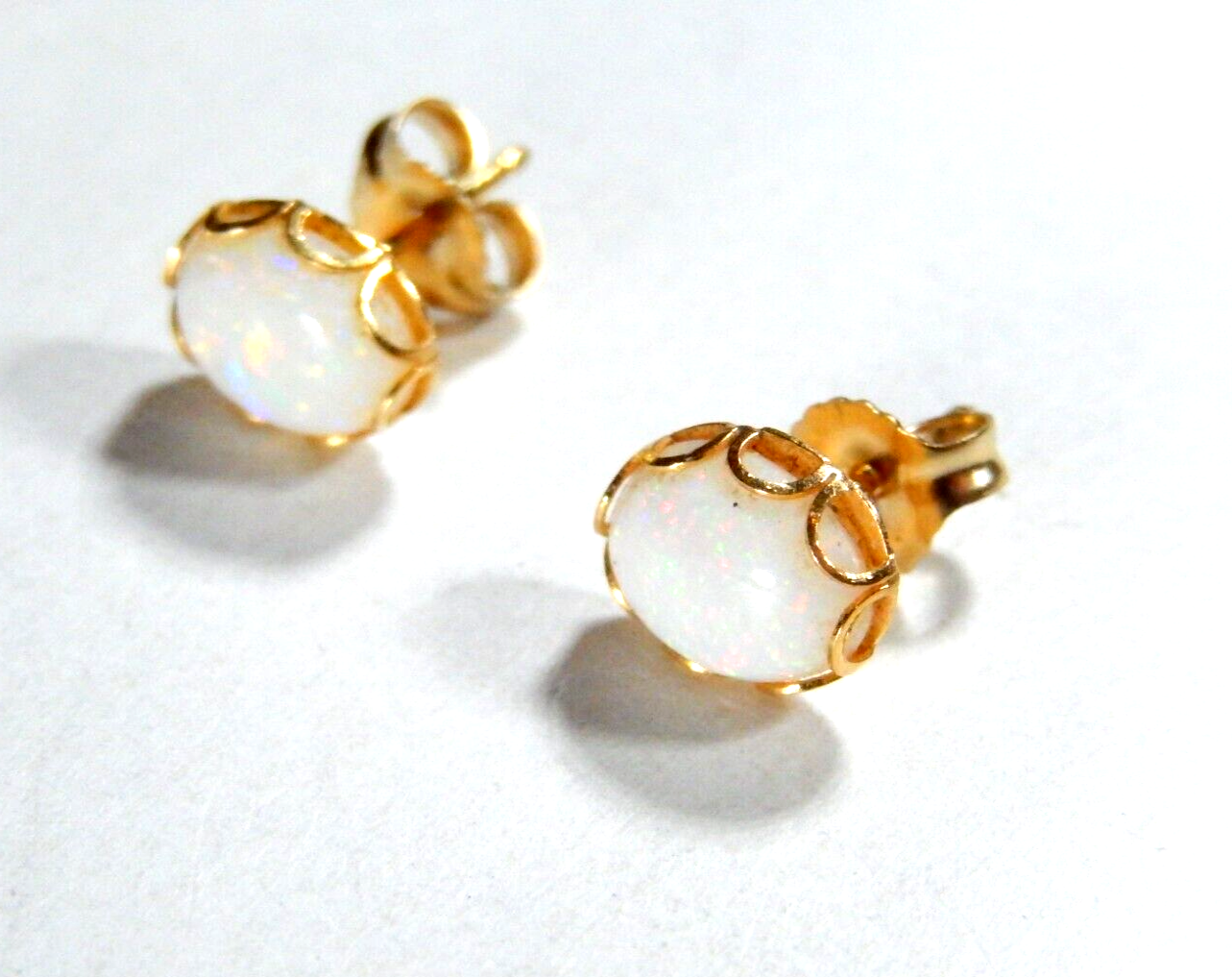 14K Yellow Gold 8mm x 6mm 2.00 CT TW Oval Shape Opal Stud Earrings