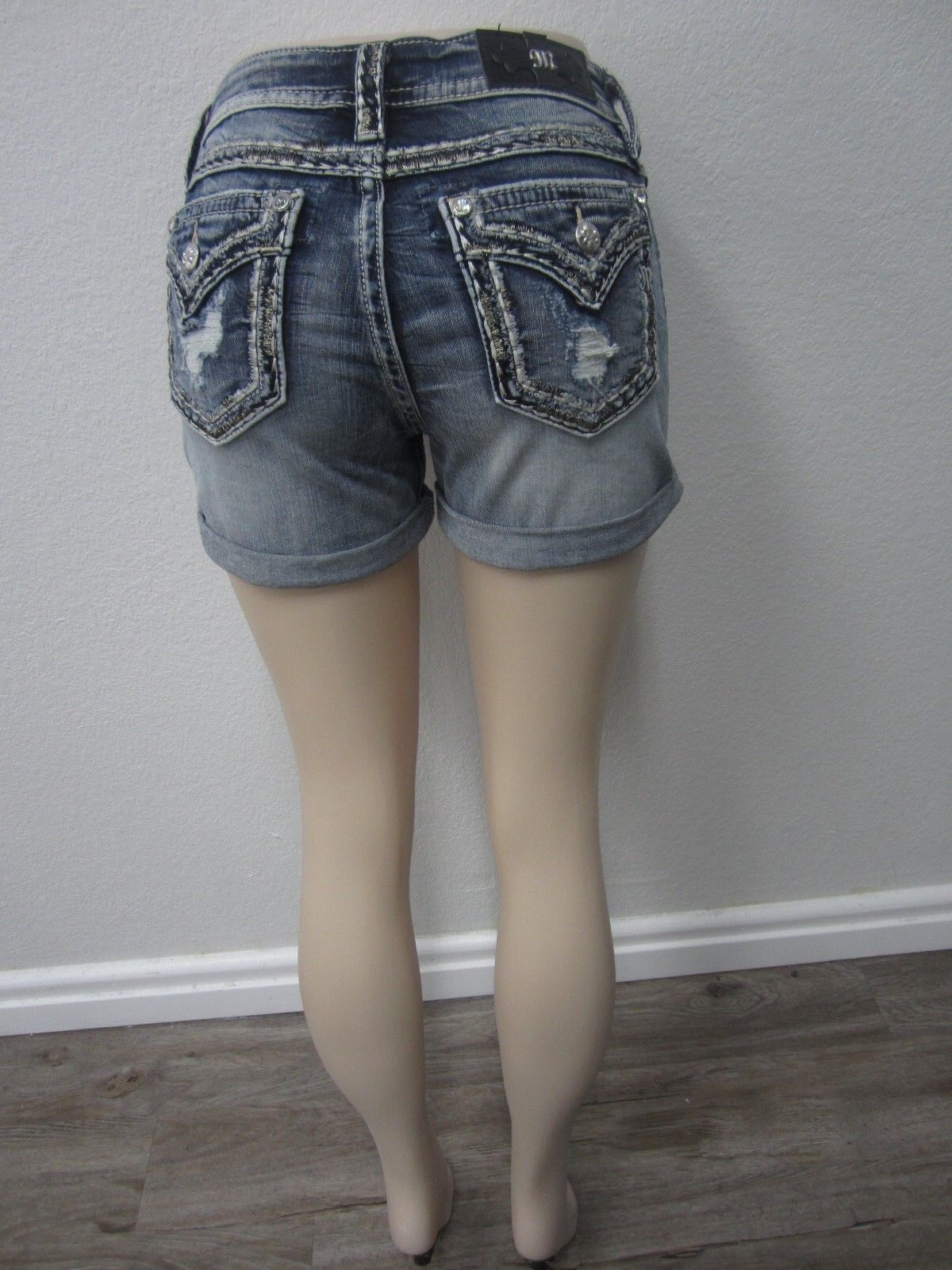 NWT Miss Me  Thick Stitched Pockets Rolled Stretch Shorts - M5014H272  Size 25x3