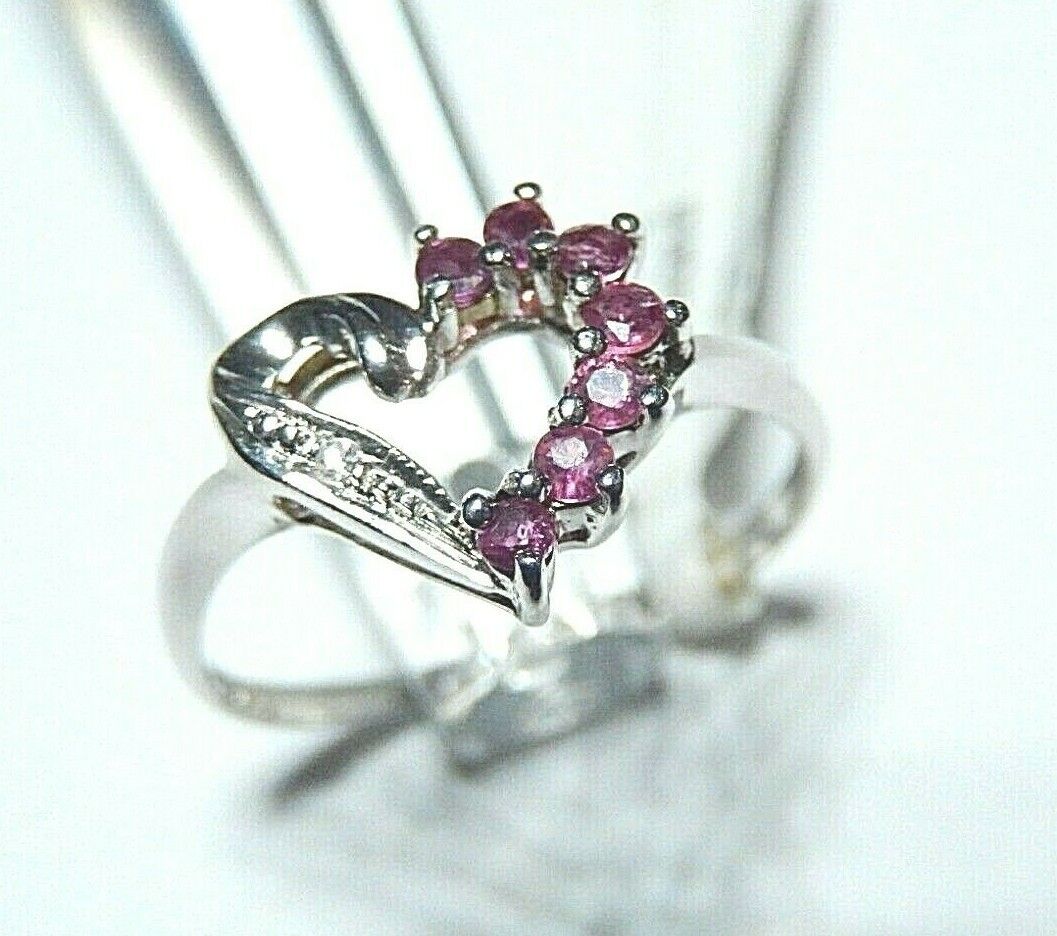 *NWT* 10kt White Gold  Diamond & Ruby Heart Shaped Ring Sz. 7.25