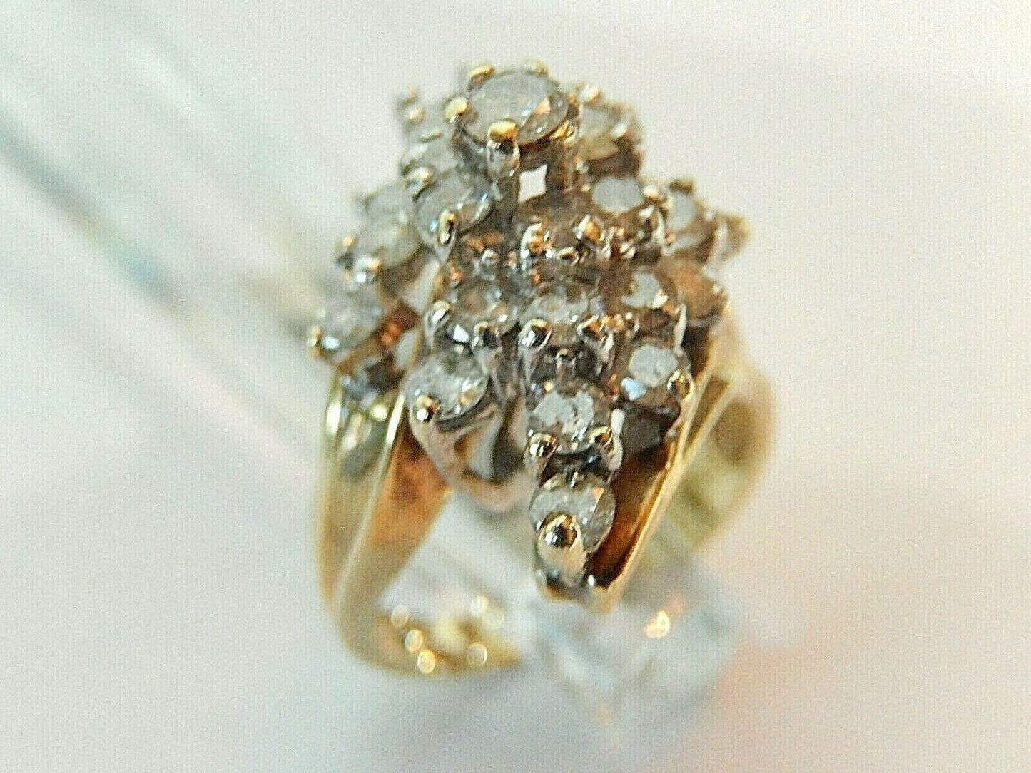 LADIES 10K SOLID YELLOW GOLD 2 CT DIAMOND COCKTAIL CLUSTER RING  SIZE 7.5