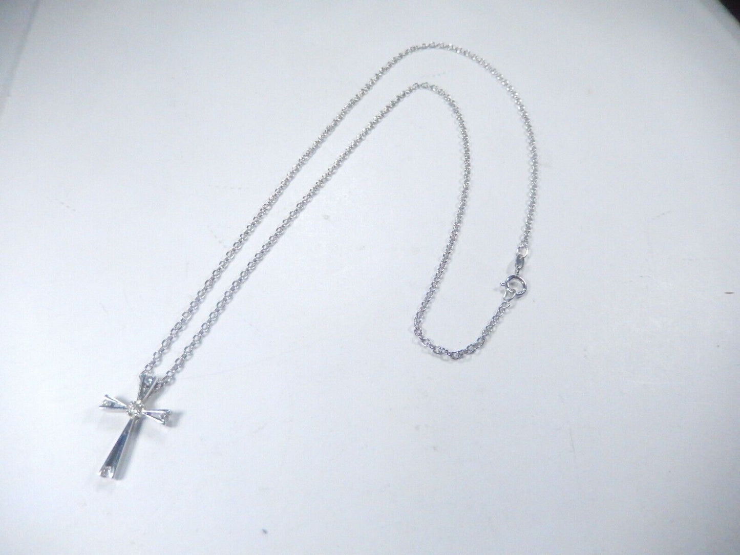 *VINTAGE"  10k White Gold 5 Natural Diamond Cross Pendant w/18" chain