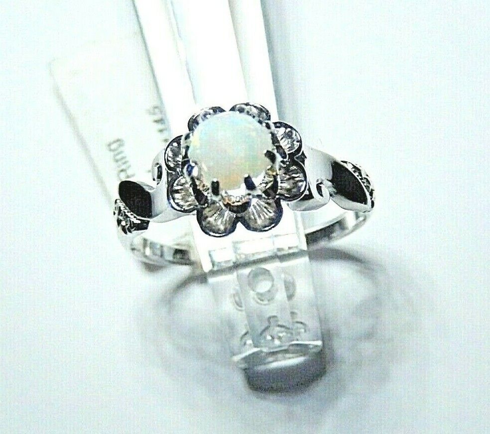 *NWT*   10k White Gold 5mm Round Opal Art Deco Solitaire Ring Size 7.75