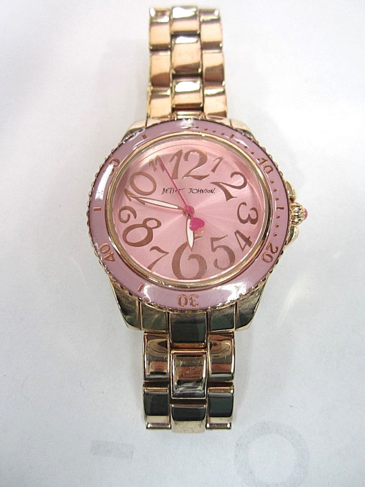 VERY NICE Betsey Johnson Watch BJ00283-05  Rose Gold Tone Watch Pink Face