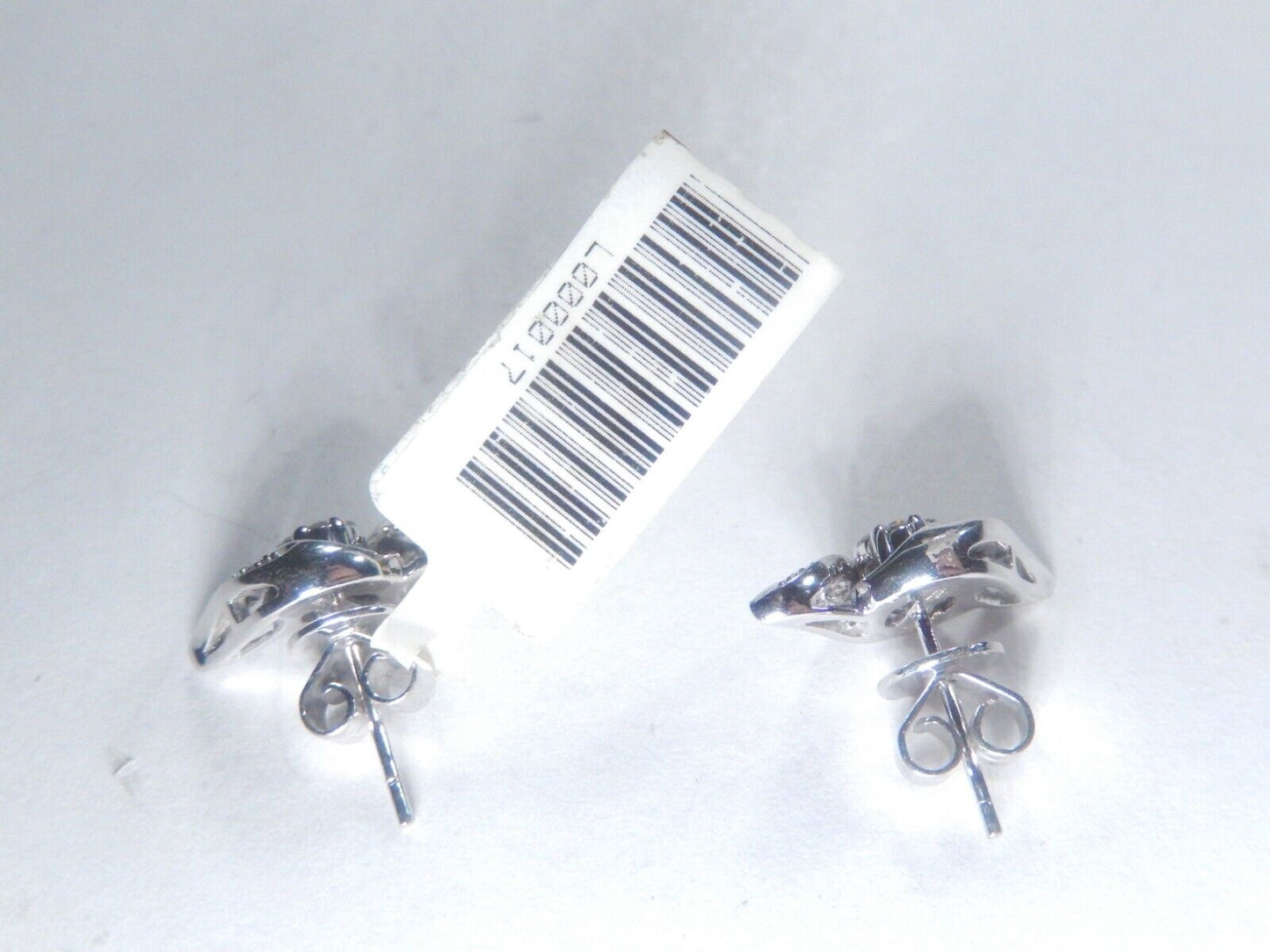 10K White Gold 1/4 CT Round Natural Diamond Cluster  Stud  Earrings